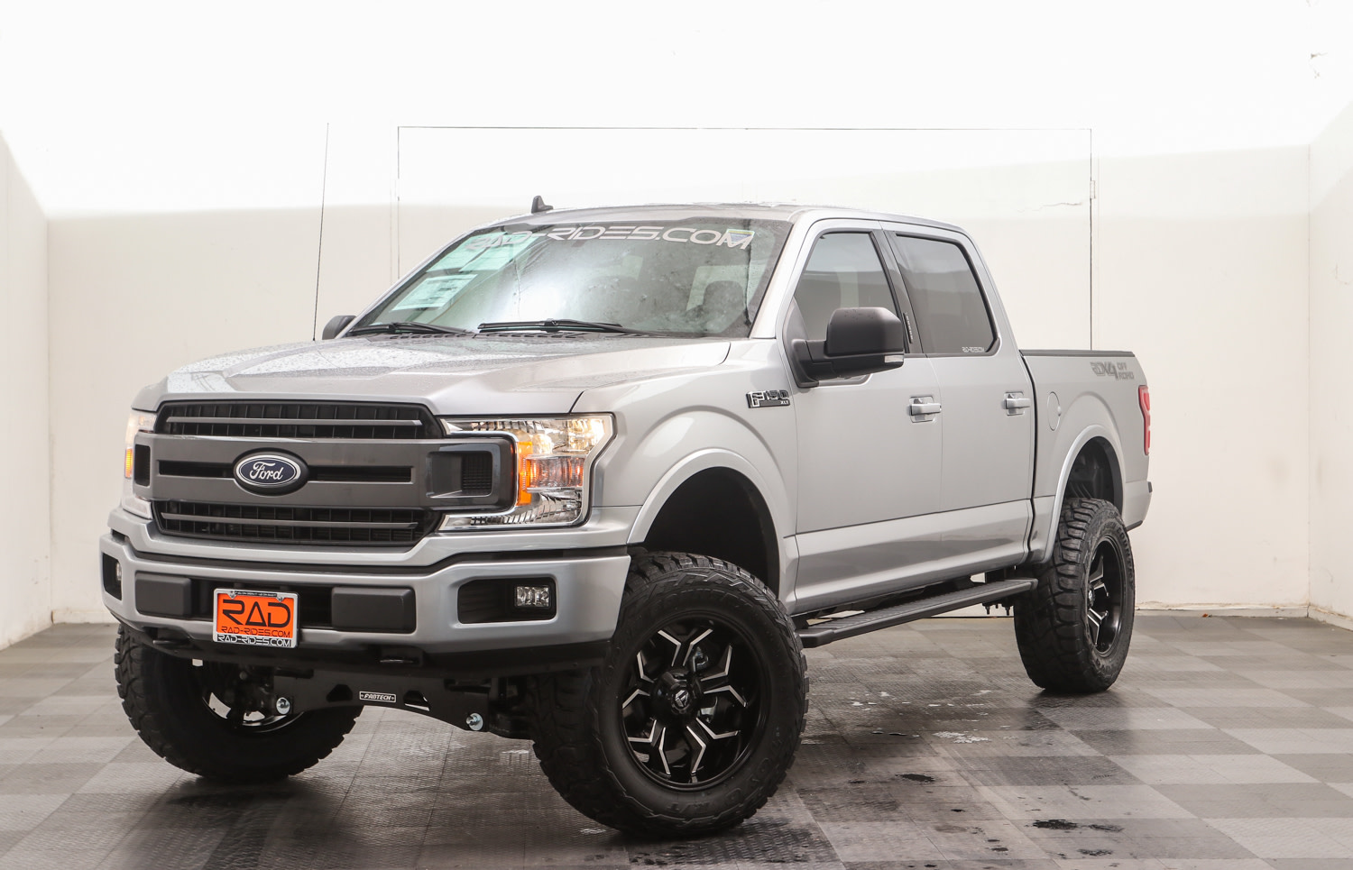 2020 Ford F-150 XLT Lifted Fuel Wheels Avenger Rims