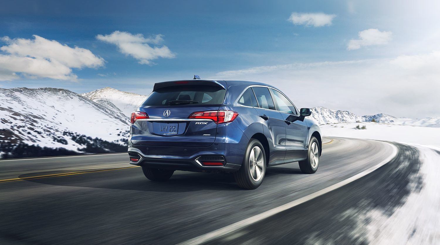 2017 Acura RDX vs 2017 Volvo XC60 near Arlington, VA