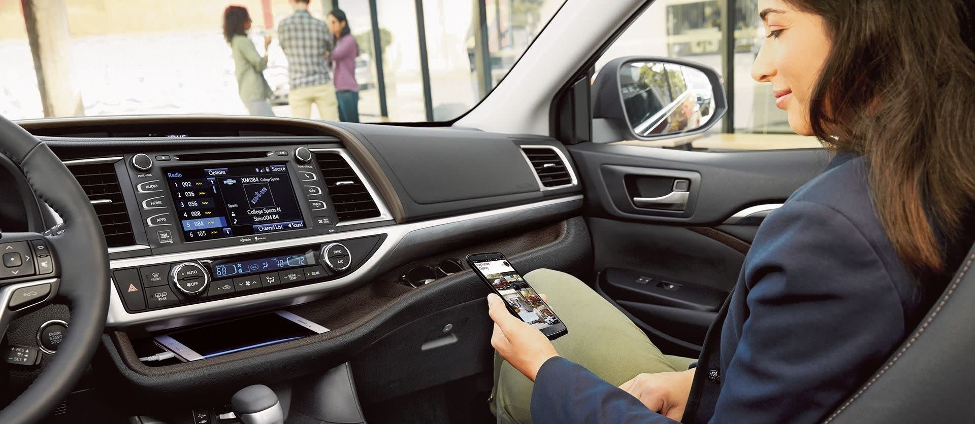Toyota Highlander Technology