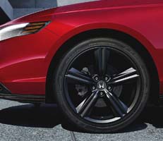 19-inch alloy wheels