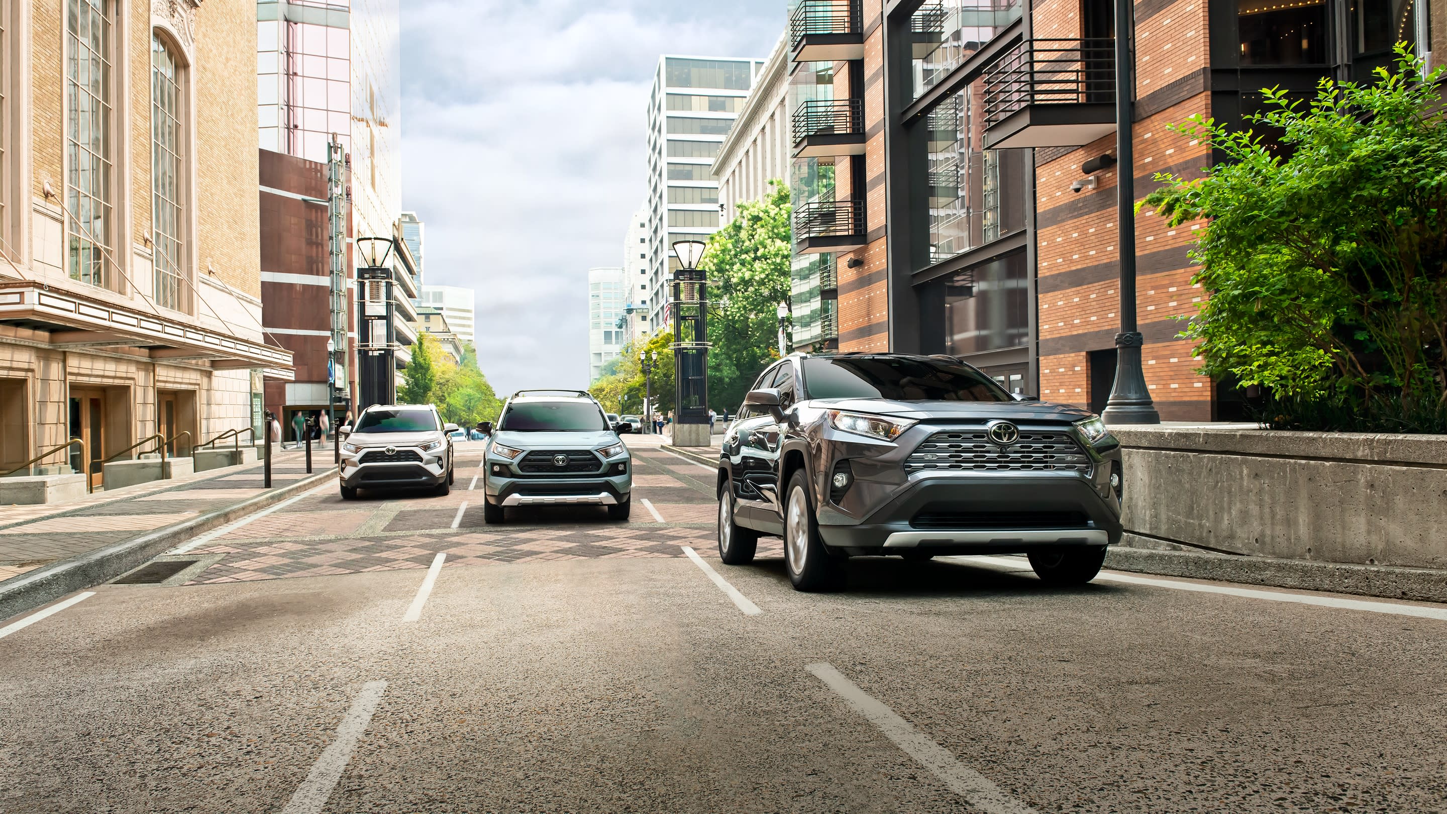 2019 Toyota RAV4 Vs Honda CR-V Safety near Newburgh, IN