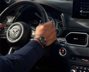 10 25-inch screen with MAZDA connect 