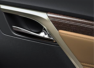 gray sapele wood with aluminum trim