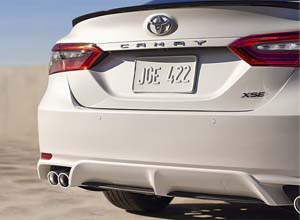 dual exhaust with quad chrome-finished tips