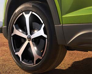 2025 Volkswagen Taos