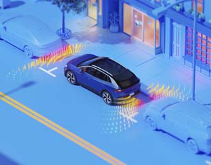 park distance control with maneuver braking