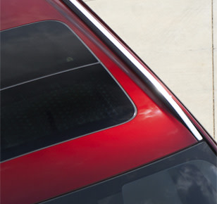 Available Panoramic Moonroof