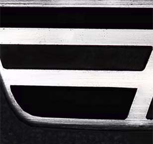 three rowstwo captain s chairsone extraordinary space