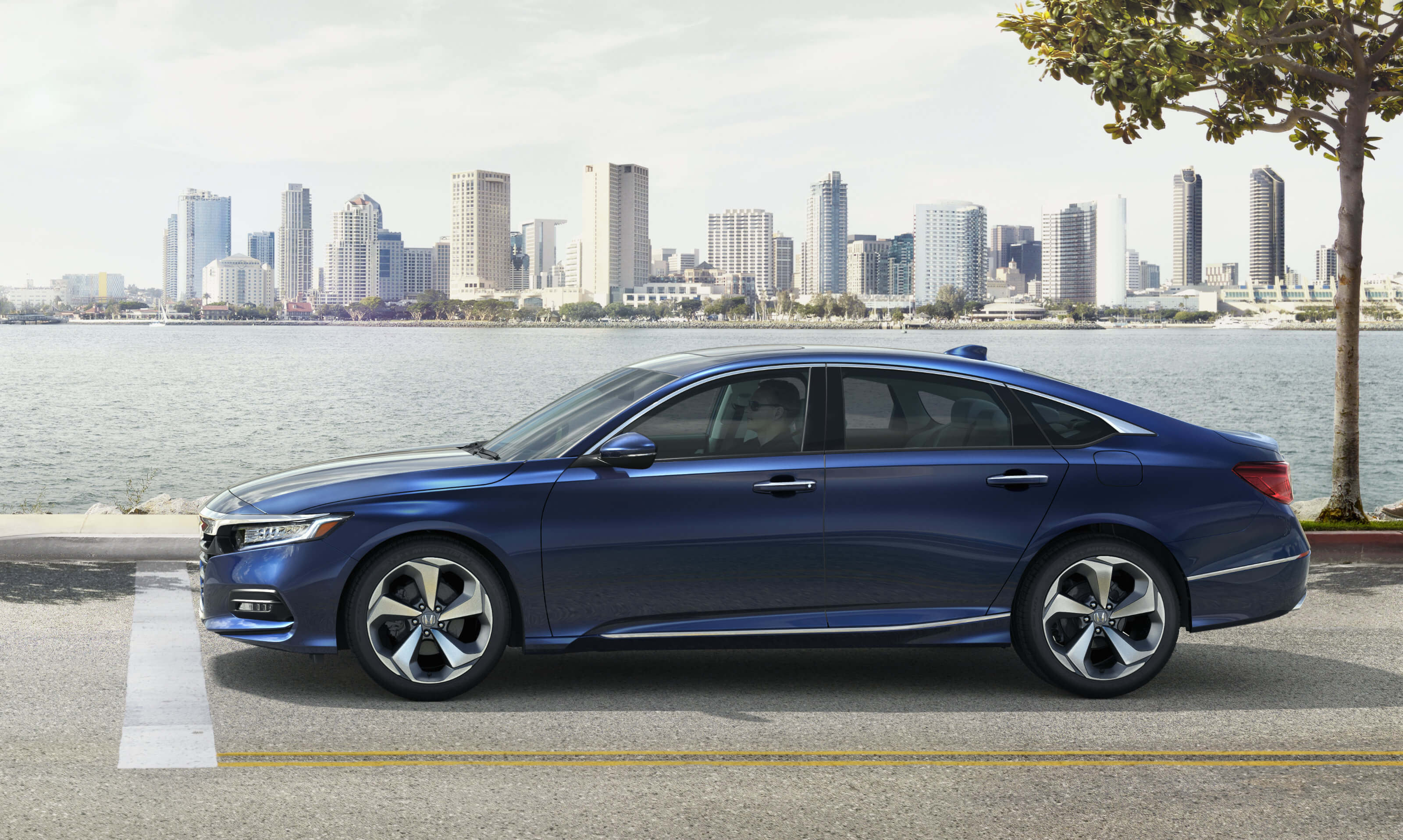 2022 Honda Accord Hybrid Review Hybrid & EV Features