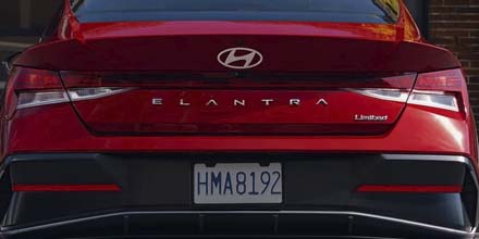 Sculpted rear lower fascia