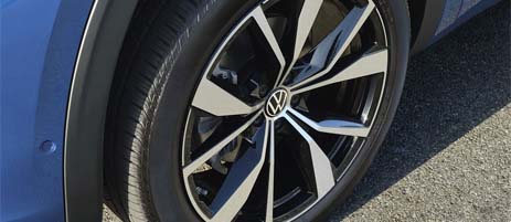 2025 Atlas Cross Sport