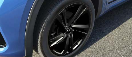 2025 Atlas Cross Sport