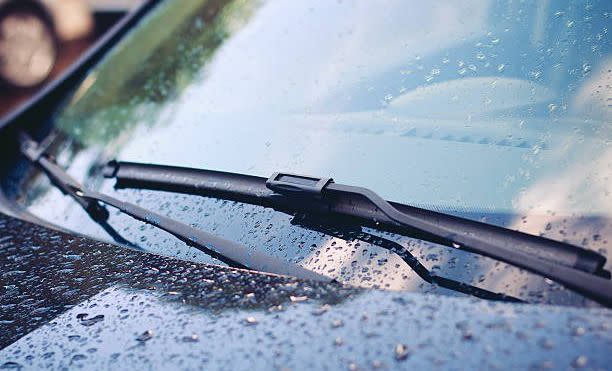 windshield wiper replacement