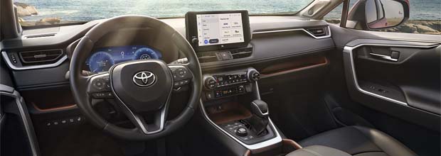 Intuitive Storage Tray and Passenger Shelf