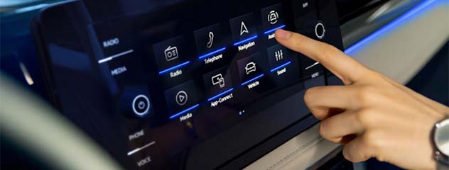 8” infotainment display