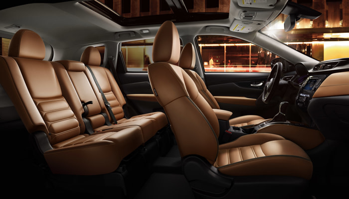 The spacious interior of the 2019 Nissan Rogue