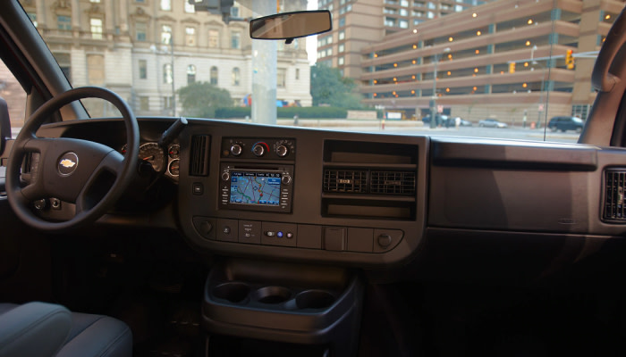 2019 Chevrolet Express 3500 Vs Ford Connect 350 Technology
