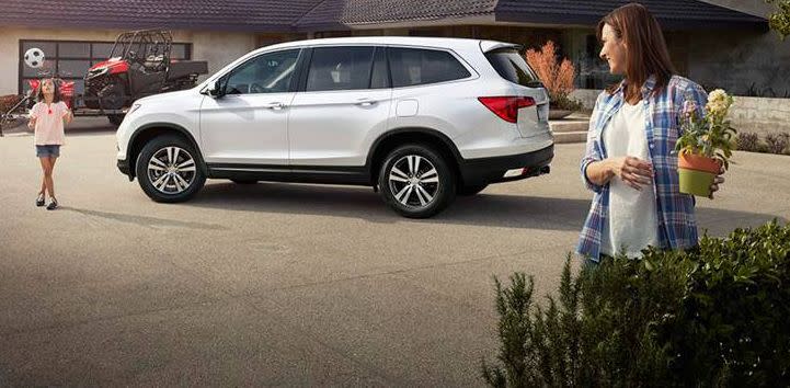 2016 Honda Pilot vs 2016 Hyundai Tucson near Washington, DC