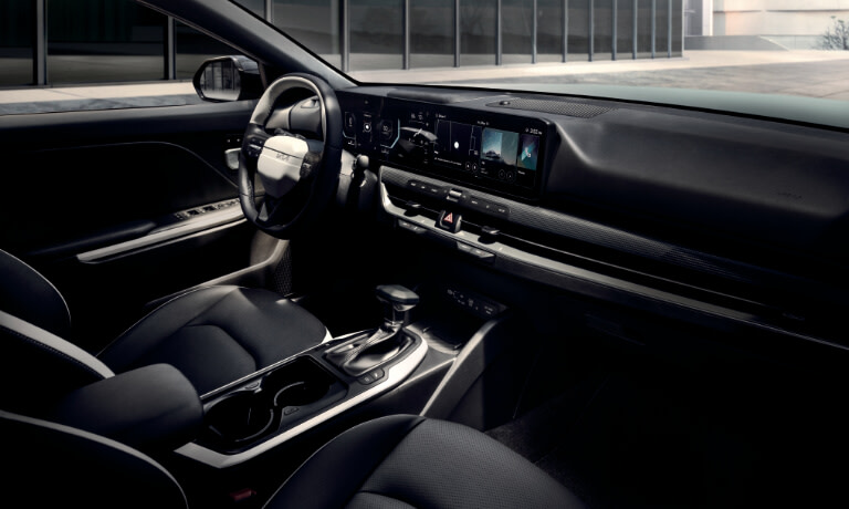2025 Kia K4 dashboard and infotainment system