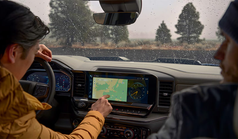 2025 Chevrolet Silverado 1500 infotainment system