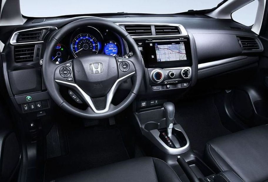Interior of the 2017 Fit