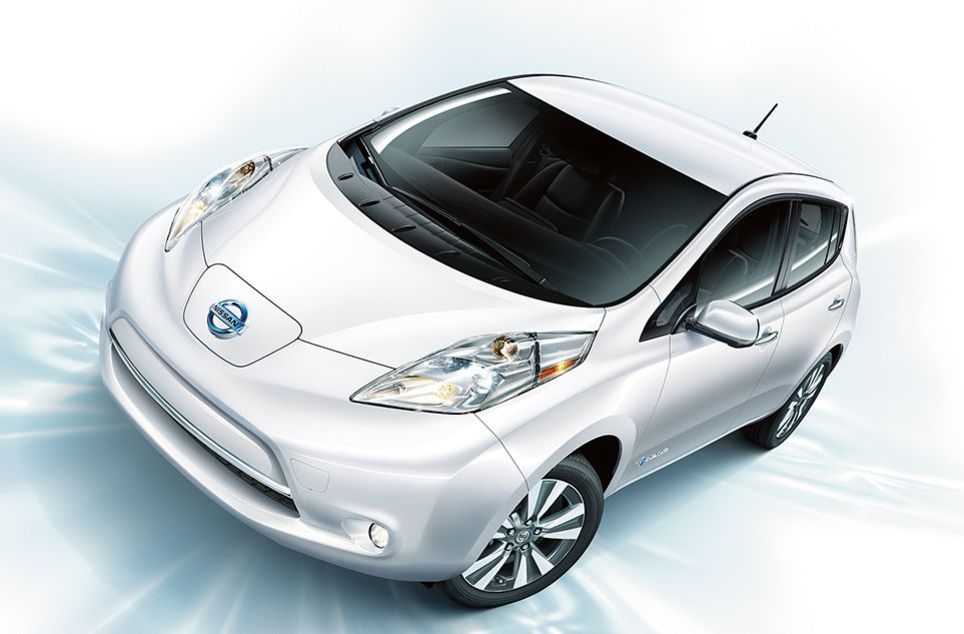 2016 Nissan LEAF vs 2016 Ford Focus Electric near Washington, DC